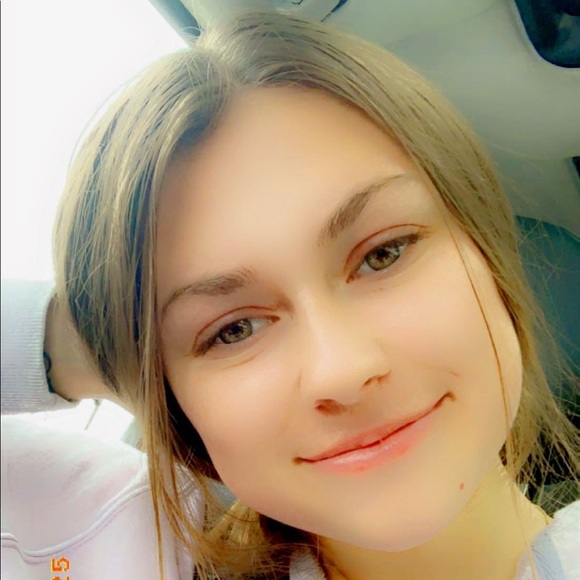 Meet your Posher, Kennedy - Picture 1 of 1